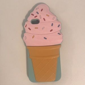 Strawberry ice cream 🍦 Casé